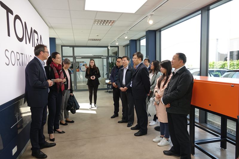 1525652480531638LeUV.jpg 访德.jpg